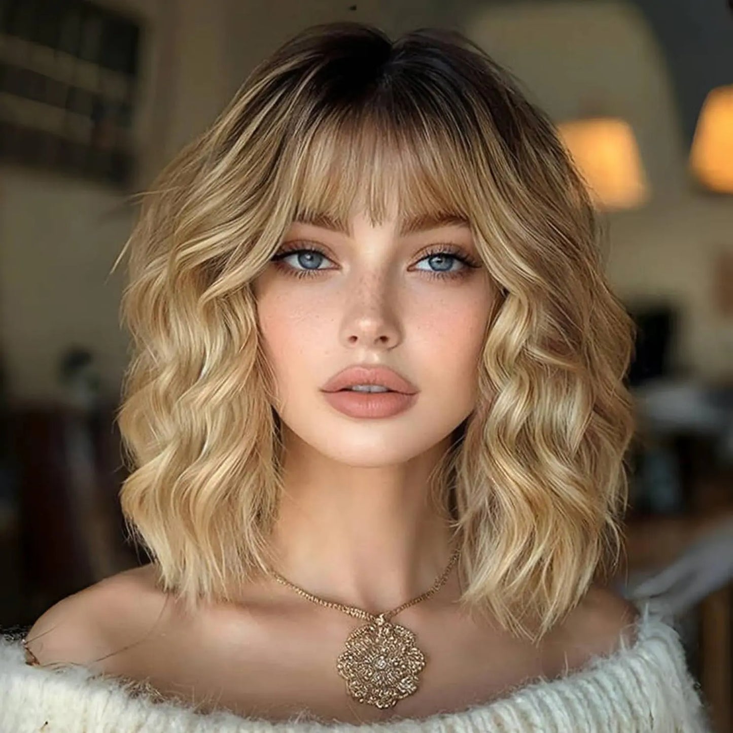 Ombre Blonde Wigs with Bangs Blond Wig for Womeh 14Inch Short Wavy Wigs Shoulder Length Wigs for Girl Natural Looking Synthetic Heat Resistant Fiber Hair for Daily Party Halloween Use